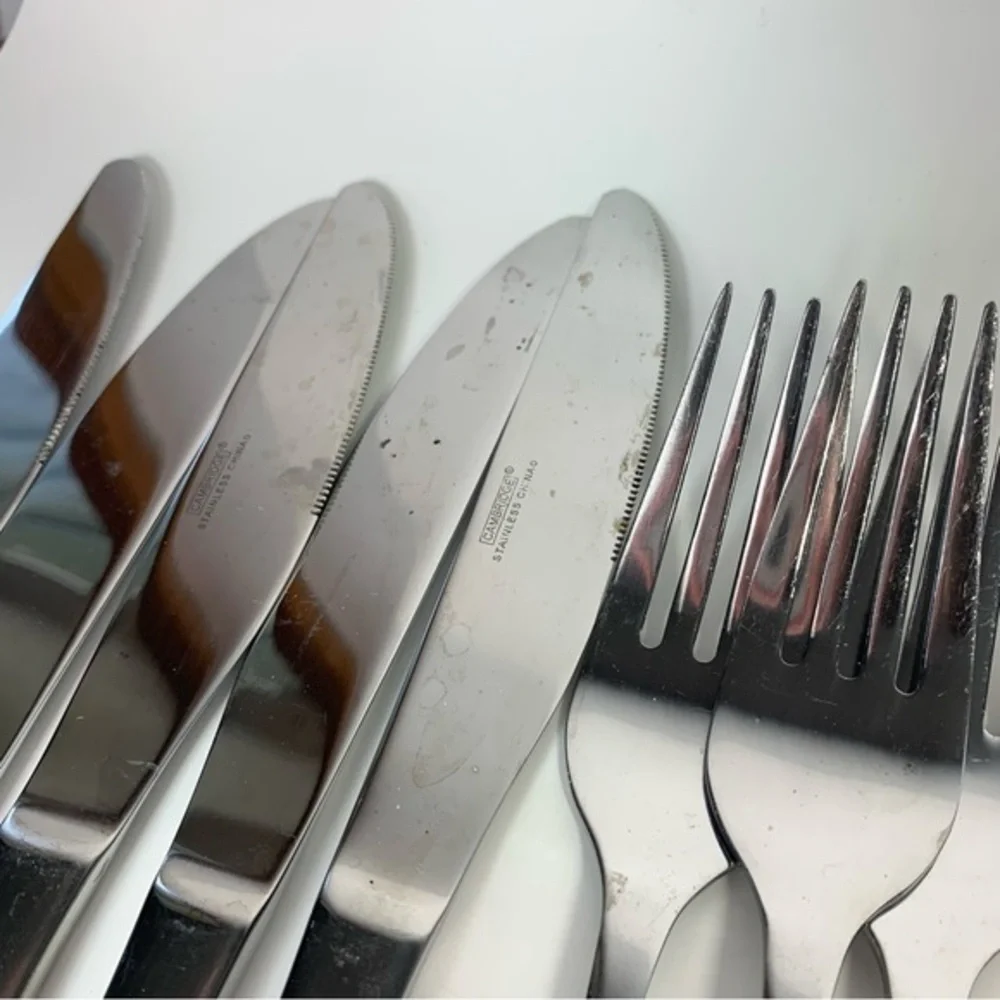 Cambridge Silversmith Jersey Mirror 21 Piece Stainless Steel Flatware Set